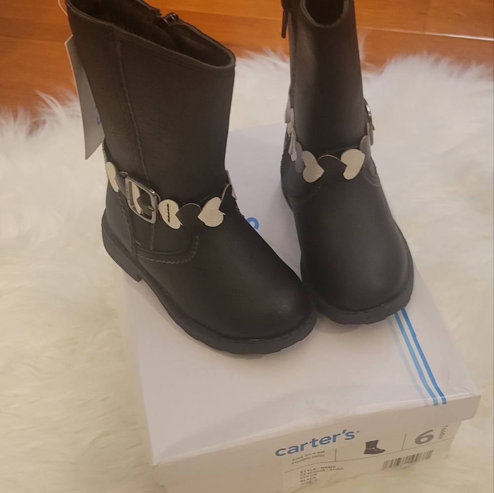 New Carter's toddler girl boot - size 6